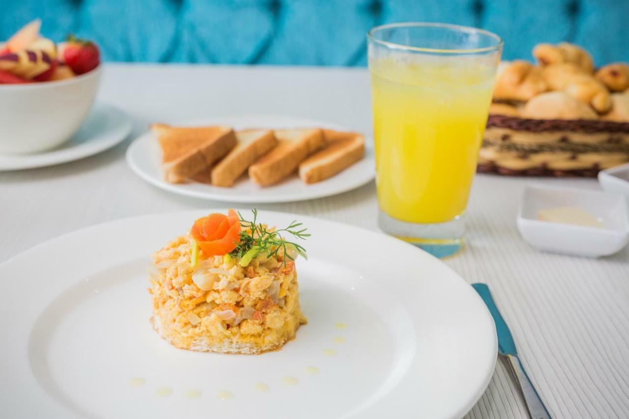 Velik Ocean Hotel Aeropuerto Cartagena ภายนอก รูปภาพ
